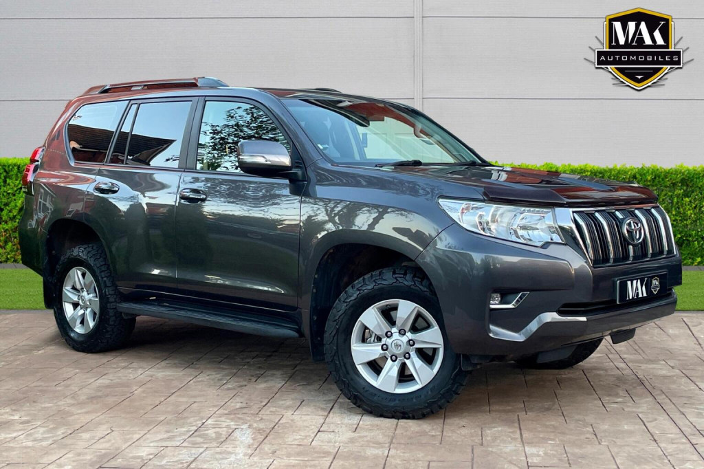 2018 Toyota LAND Cruiser